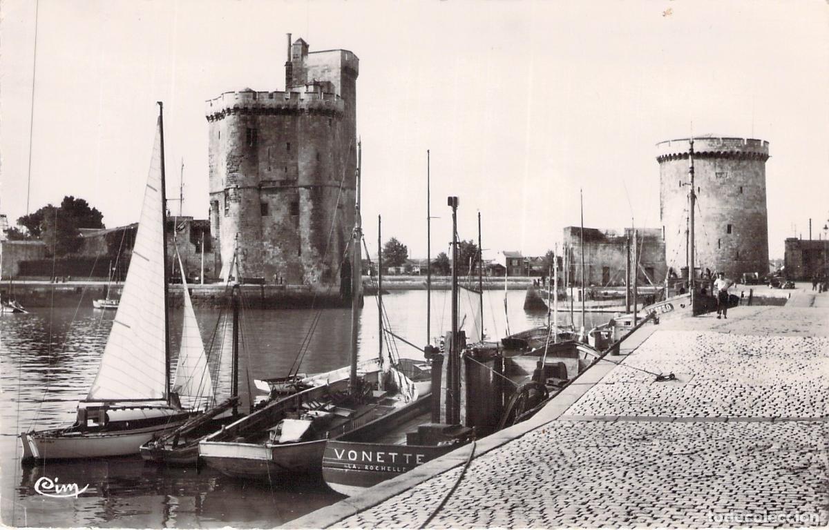 Postcards: Postal del Puerto de La Rochelle y las Dos Torres