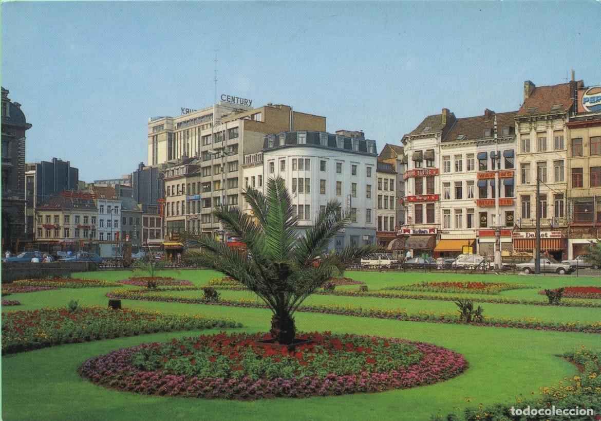 Postales: N&ordm; 400/284-AMBERES. B&eacute;lgica. Plaza reina Astrid. Sin circular. ED. THILL