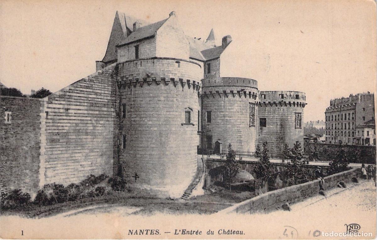 Postales: Postal de la Entrada al Castillo de Nantes, Francia