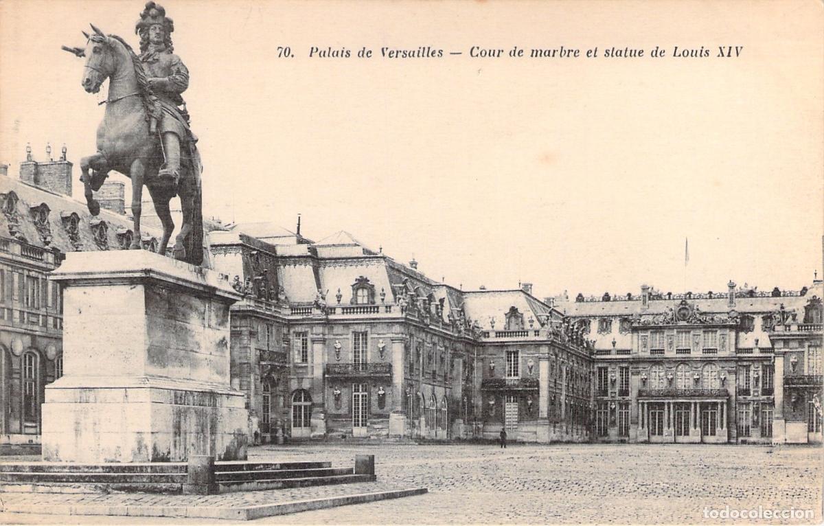 Postkarten: Postal Palacio de Versalles Cour de Marbre y Estatua de Luis XIV