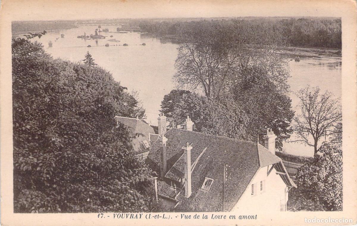Postales: Postal de Vouvray con Vista del R&iacute;o Loira, Francia