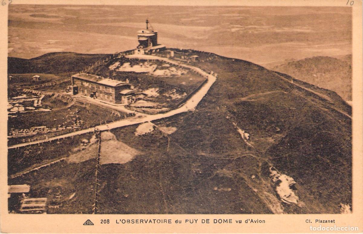 Postales: Postal del Observatorio de Puy de D&ocirc;me Vista A&eacute;rea Francia