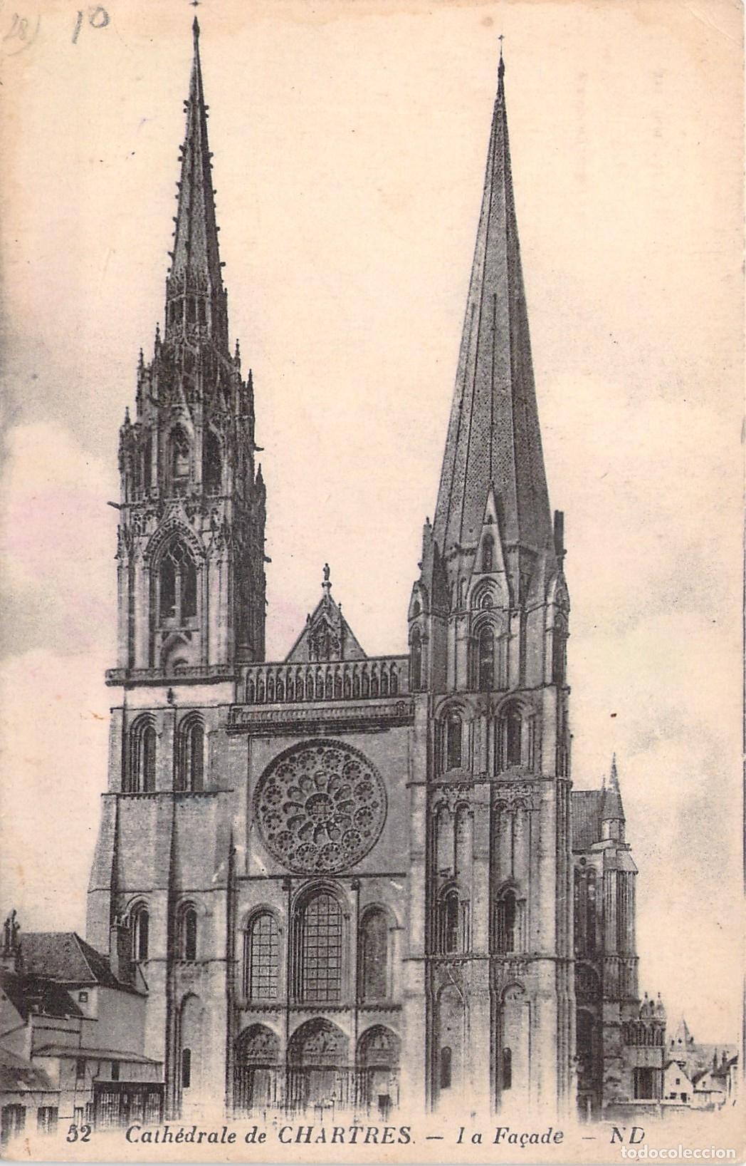 Postcards: Postal de la Fachada de la Catedral de Chartres, Francia