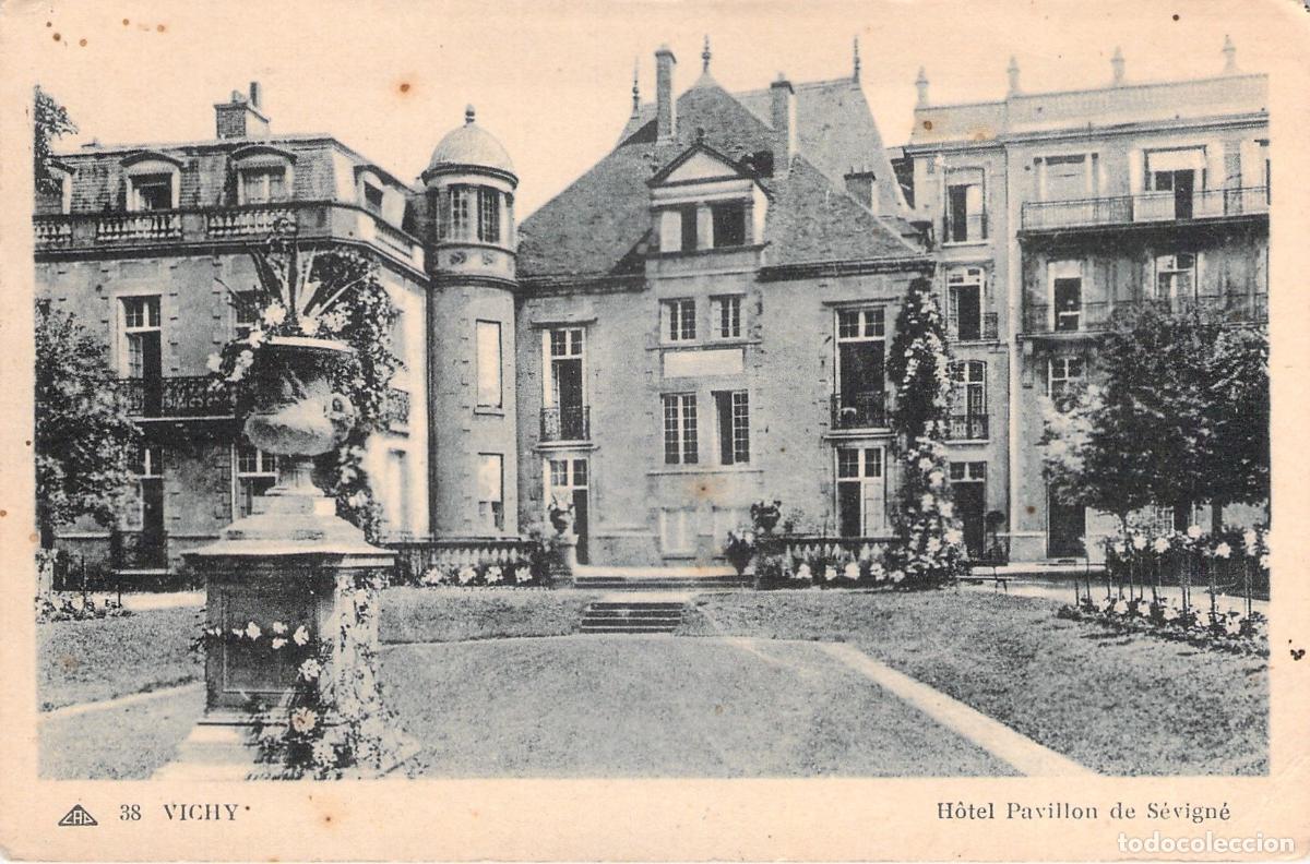 Postcards: Postal de Vichy - H&ocirc;tel Pavillon de S&eacute;vign&eacute;, Francia
