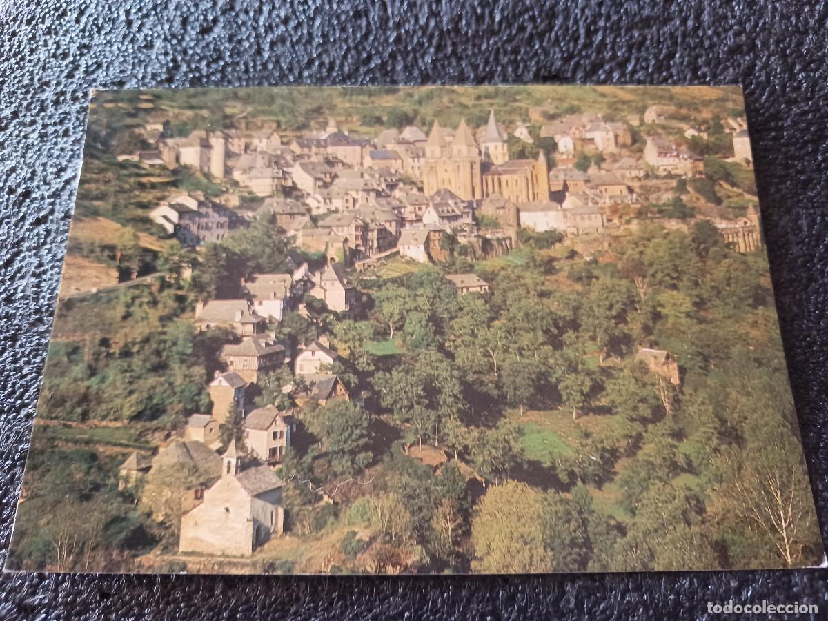 Postales: conques aveyron, le village se deploie
