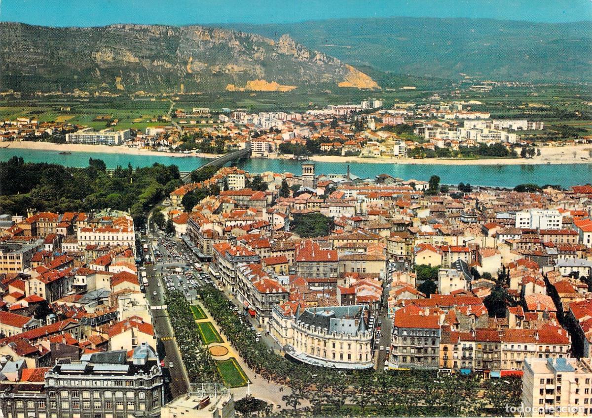 Postales: Postal de Valence-sur-Rh&ocirc;ne, el R&iacute;o R&oacute;dano y Crussol