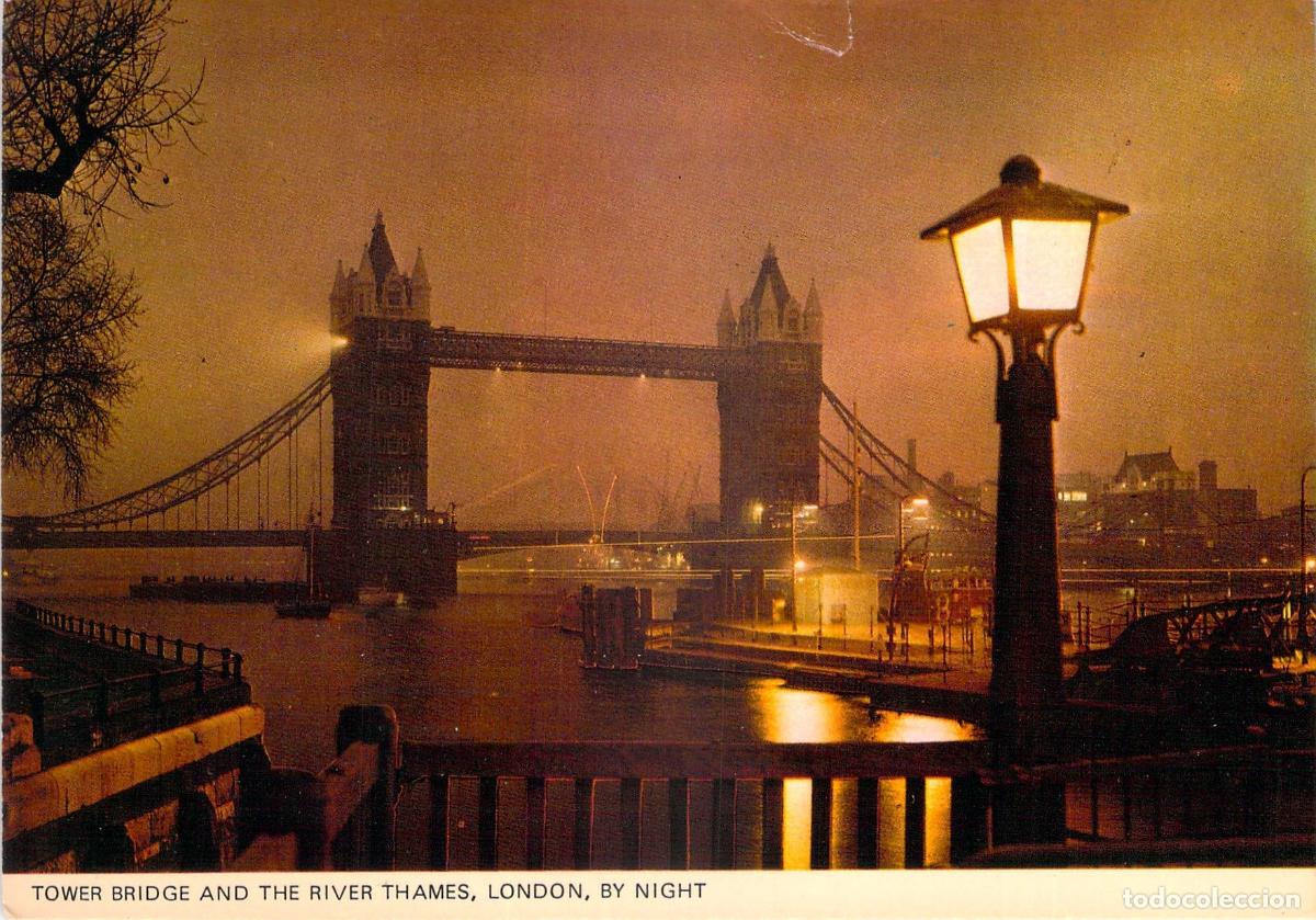 Postales: Postal de Londres con Vista Nocturna del Puente de la Torre y R&iacute;o T&aacute;mesis