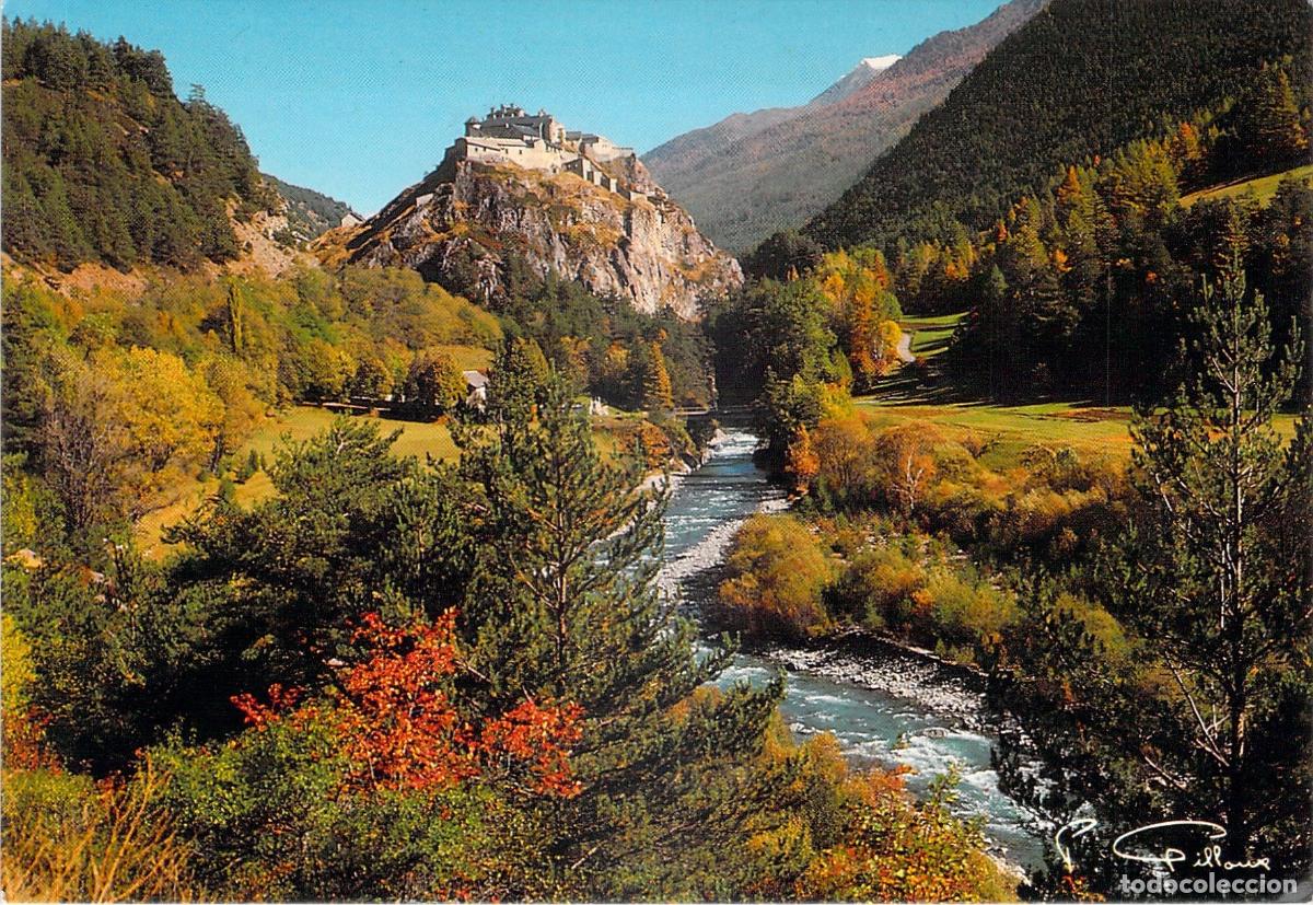 Postales: Postal de Ch&acirc;teau-Queyras y el R&iacute;o Guil en Altos Alpes