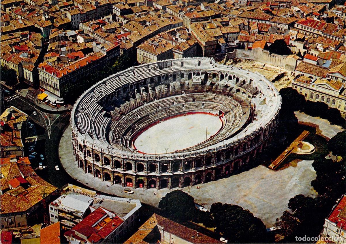 Postales: Postal de la vista a&eacute;rea del Anfiteatro Romano de N&icirc;mes, Francia
