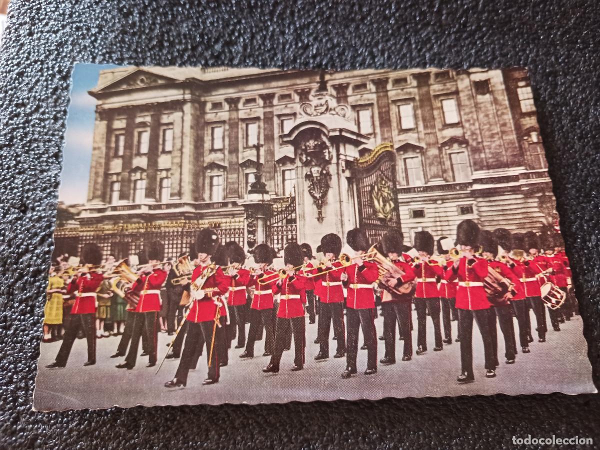 Postales: la banda de la guardia, fuera del palacio de buckingham, london, escrita 1958
