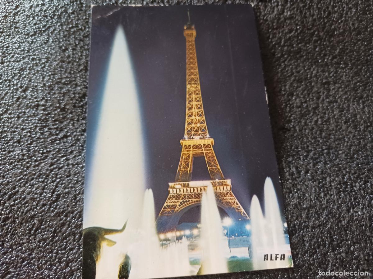 Postales: 805 paris, la tour eiffel et les bassins ilumines, circulada 1966
