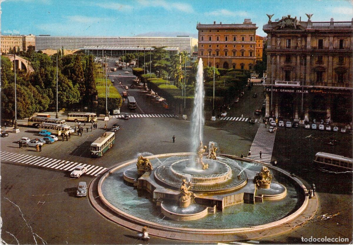 Postales: Postal de la Piazza Esedra en Roma, Italia