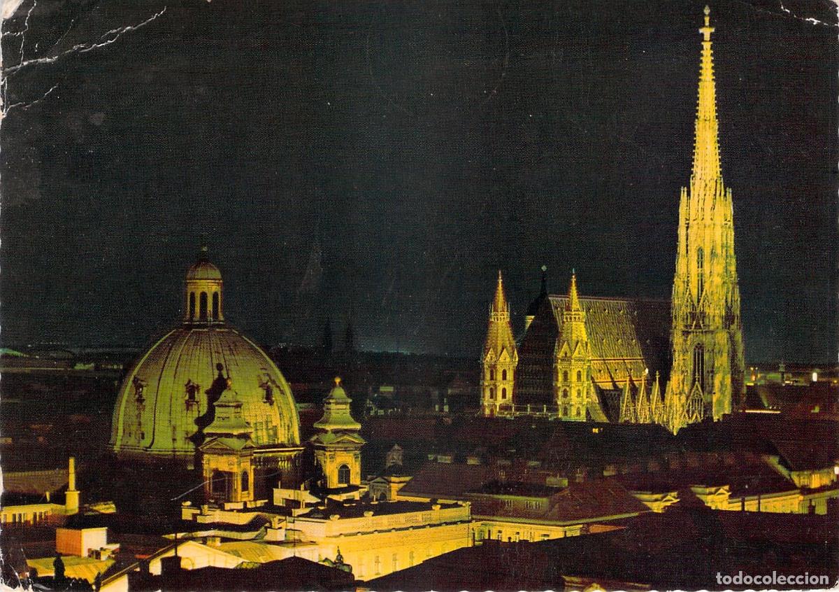 Postales: Postal de la Catedral de San Esteban en Viena iluminada de noche