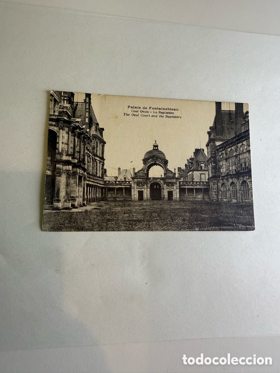 Postales: Francia &ndash; Palacio de Fontainebleau, Cour Ovale y Baptisterio &ndash; Blanco y negro &ndash; c. 1920-1930