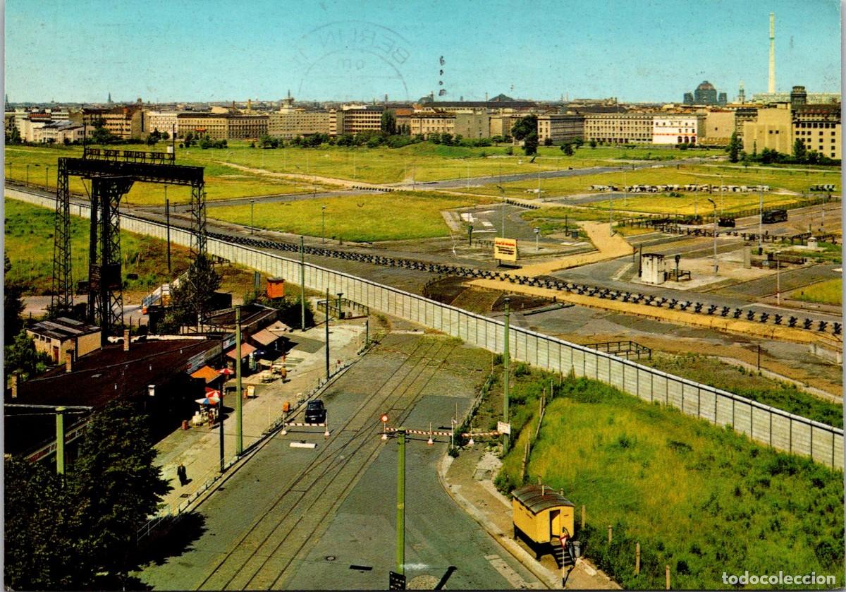 Postales: Alemania - Berl&iacute;n - Potsdamer Platz - 145x102mm - Panor&aacute;mica del Muro de Berl&iacute;n