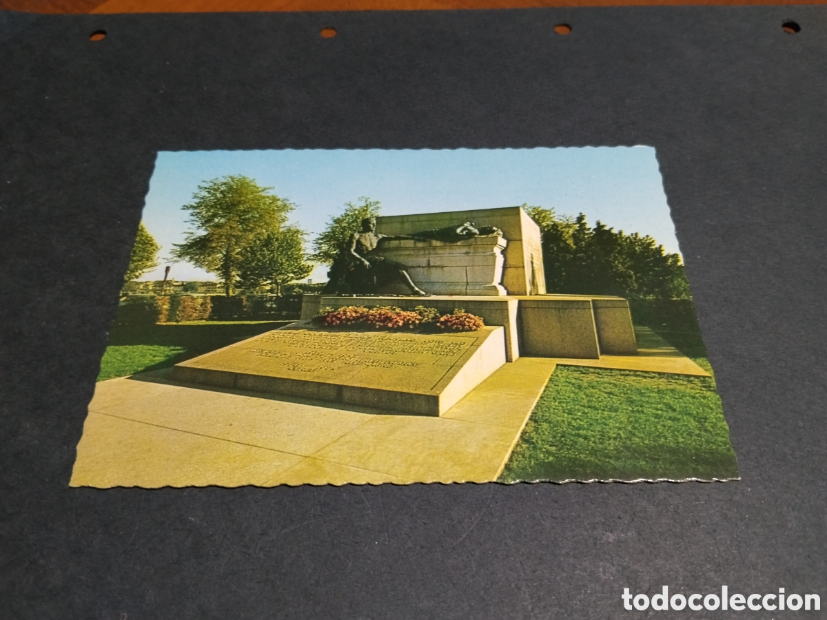 Postales: Postal Luxemburgo monumento a los muertos