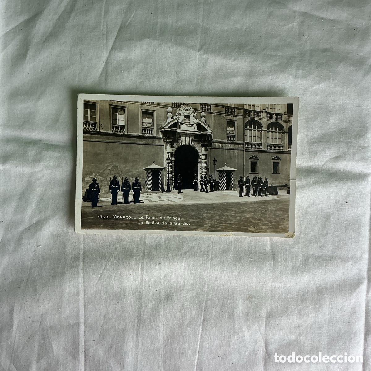 Postales: Postal M&oacute;naco Palacio del Pr&iacute;ncipe Cambio de Guardia Blanco y negro Original de la &eacute;poca 1984