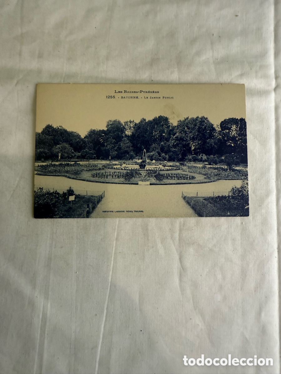 Postales: Postal Bayonne &ndash; Jard&iacute;n P&uacute;blico &ndash; Blanco y negro &ndash; Original de la &eacute;poca
