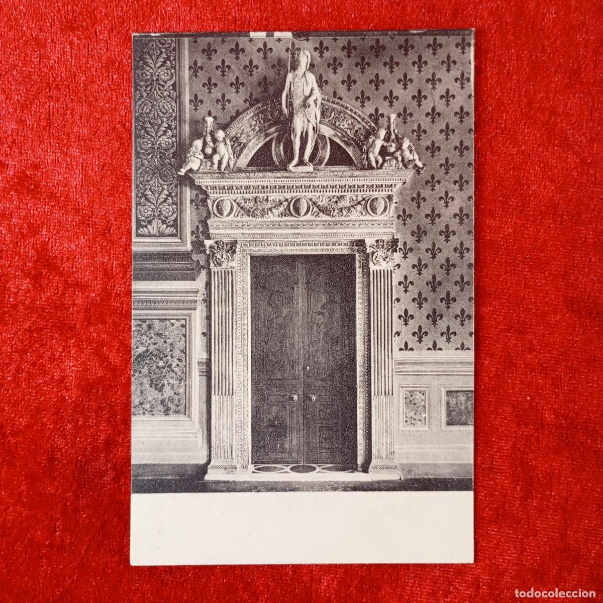 Postales: POSTAL - FIRENZE - PALAZZO VECCHIO - SALA DEI GIGLI - UNA PORTA CON S. GIOVANNI - RAR&Iacute;SIMA / 1742