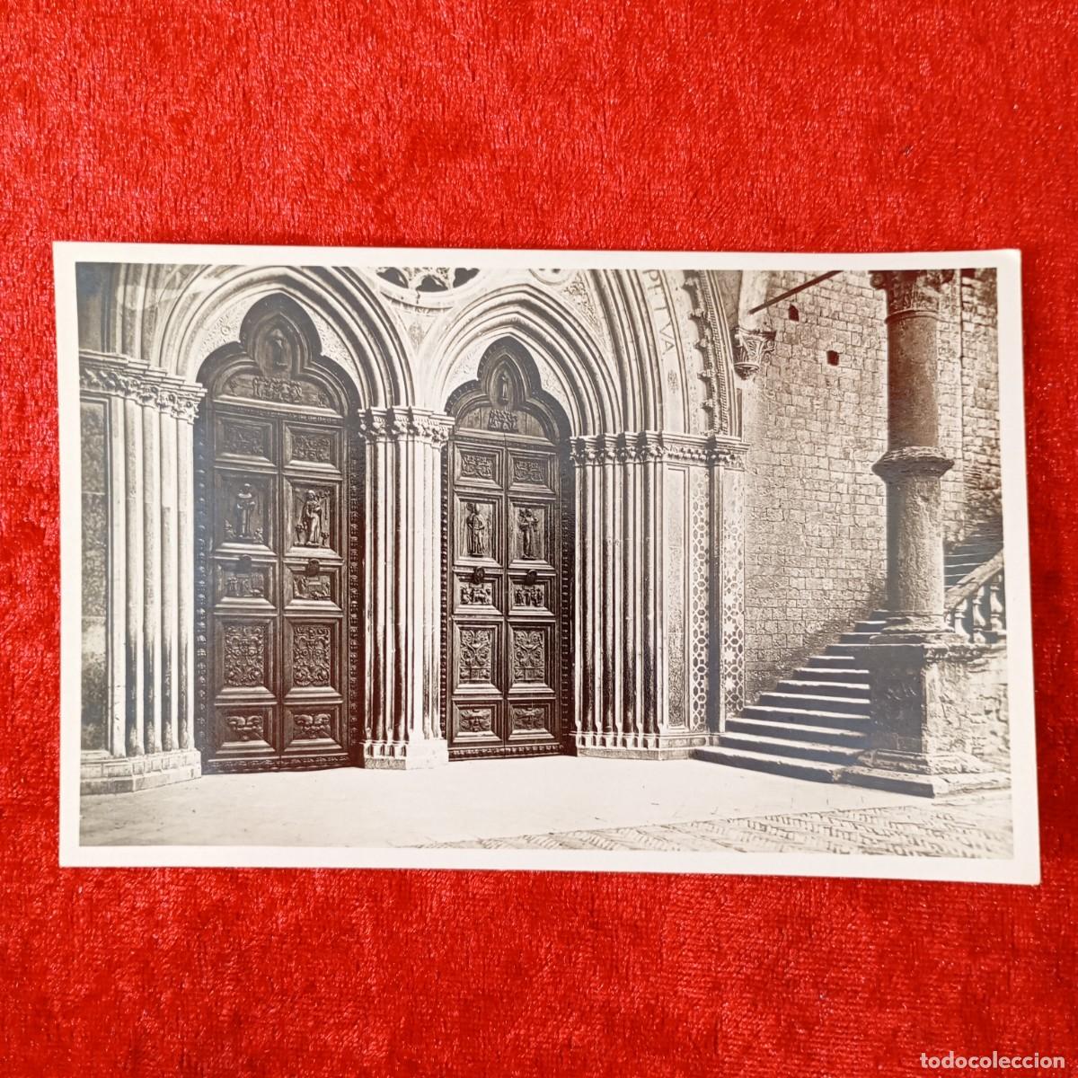 Postales: POSTAL - ASSISI - BASILICA S. FRANCESCO - PORTALE CHIESA INFERIORE - 107 - RAR&Iacute;SIMA / 1774