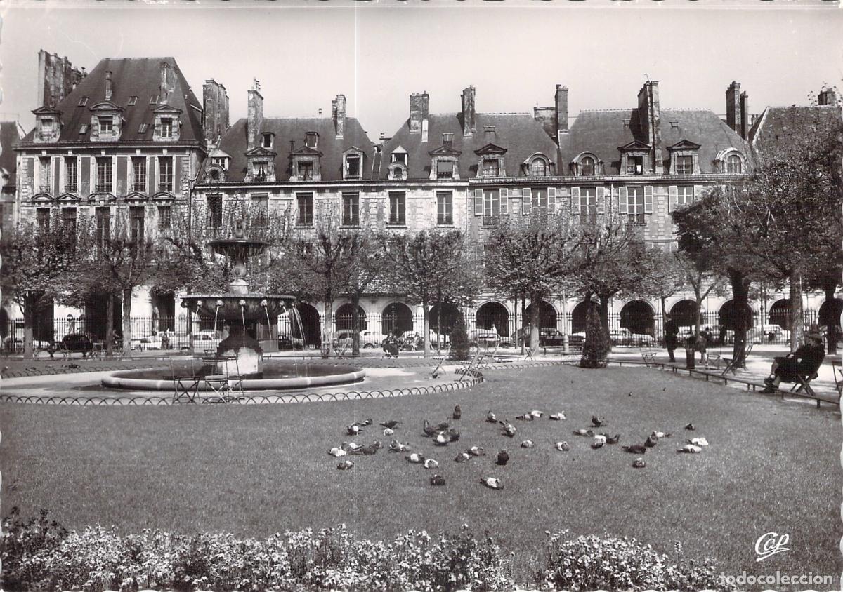 Postales: Postal de la Place des Vosges en Par&iacute;s