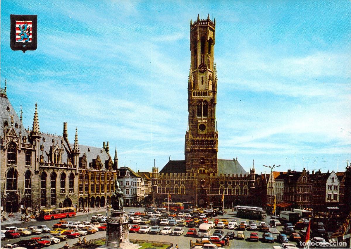 Postales: Postal de la Plaza del Mercado y el Campanario en Brujas