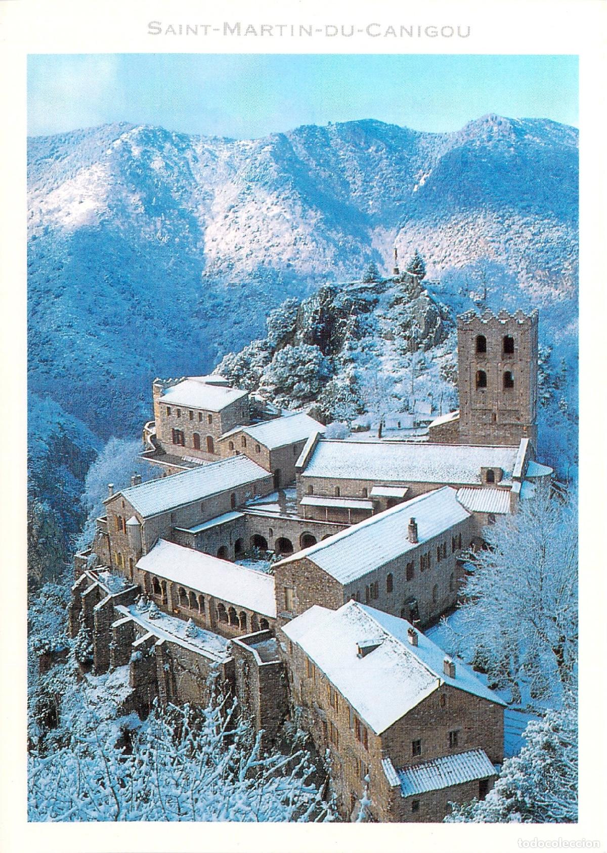 Postales: Postal de la Abad&iacute;a de Saint-Martin-du-Canigou en invierno