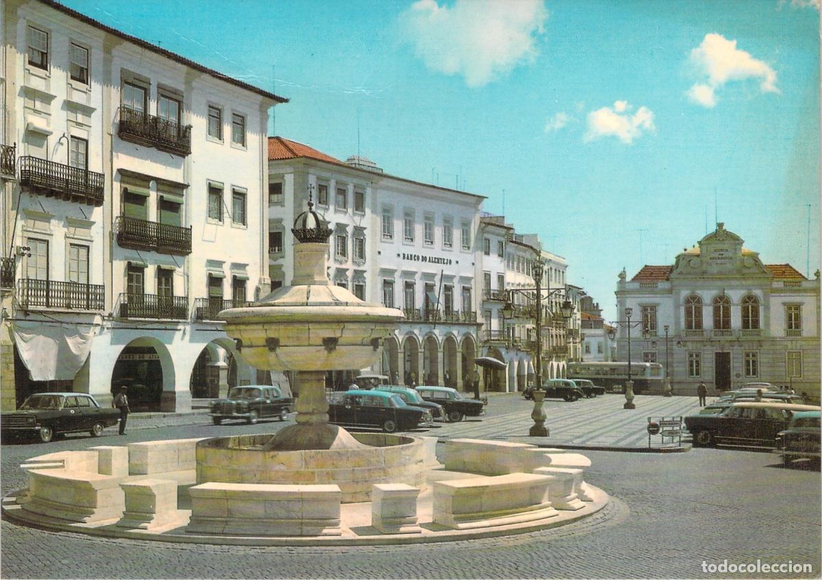 Postales: Postal de la Plaza del Giraldo y Fuente Henriquina en Evora, Portugal