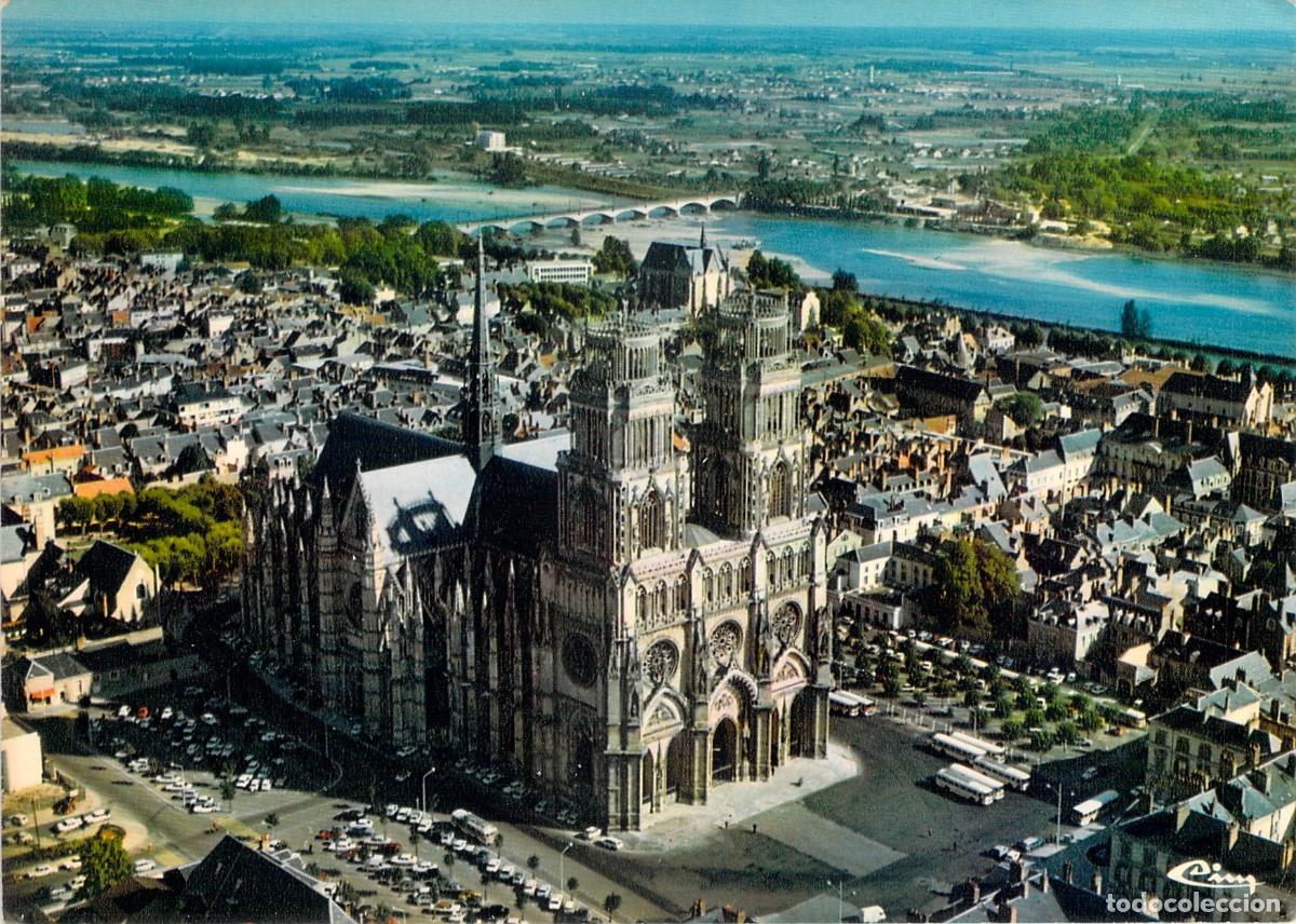 Postales: Postal de la Catedral de Orleans y el rio Loira