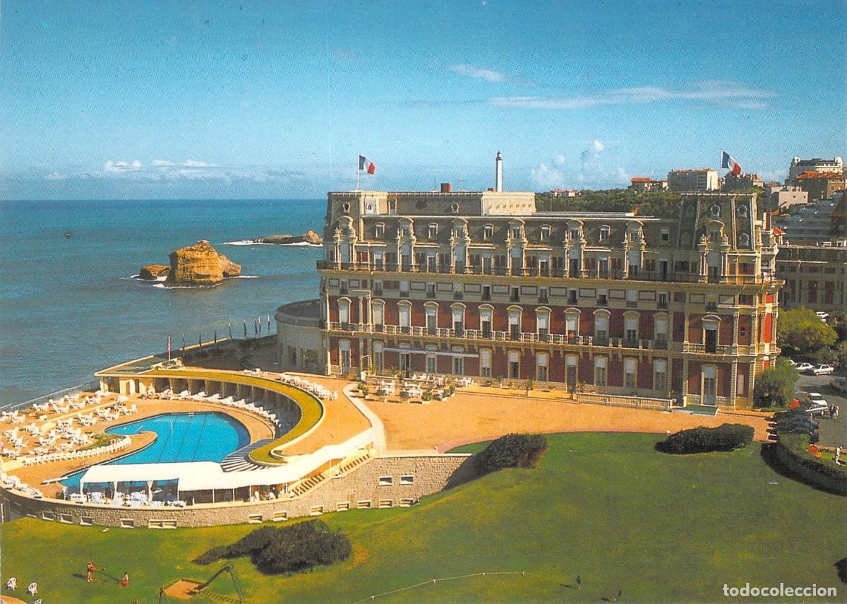 Postales: Postal de Biarritz con vista del emblem&aacute;tico H&ocirc;tel du Palais