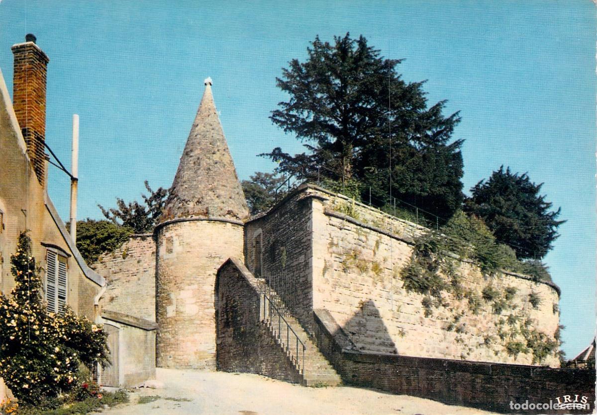 Postales: Postal de Beaune, Murallas del siglo XVI