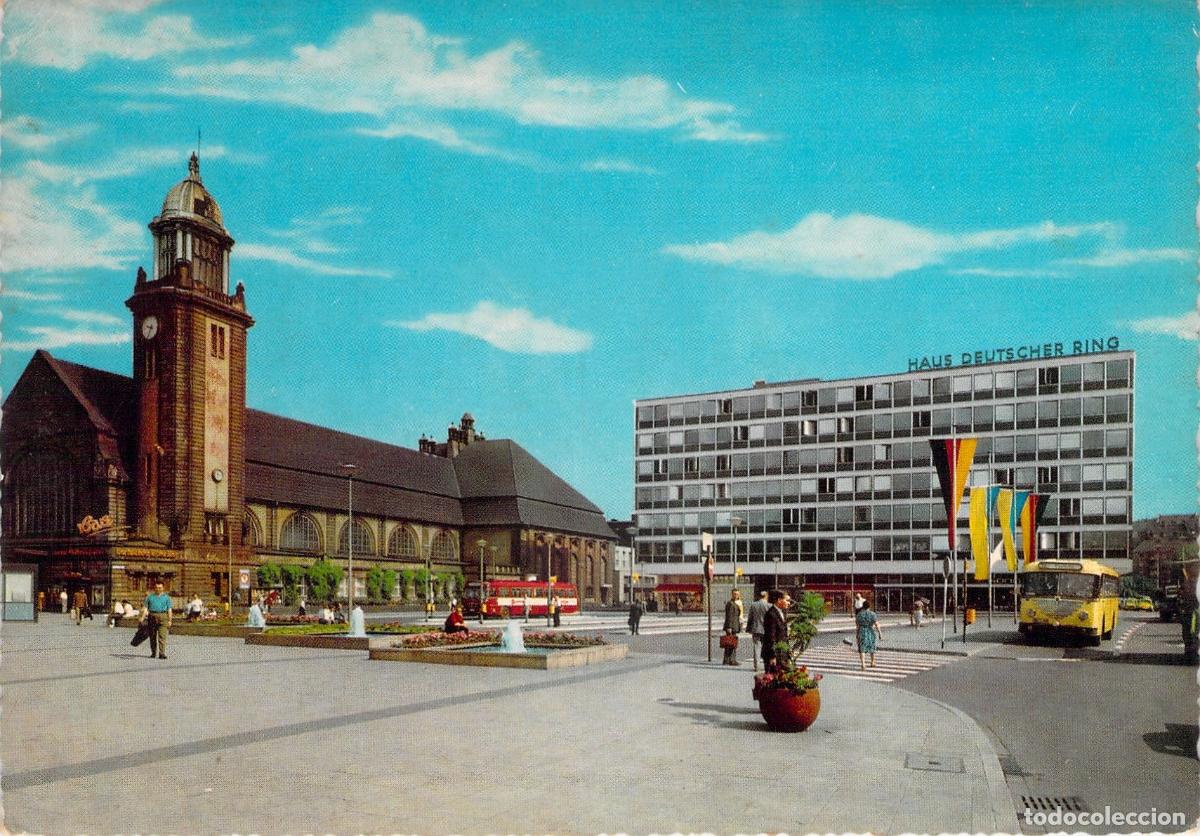 Postales: Postal de Hagen Alemania Estaci&oacute;n de Tren y Edificio Moderno