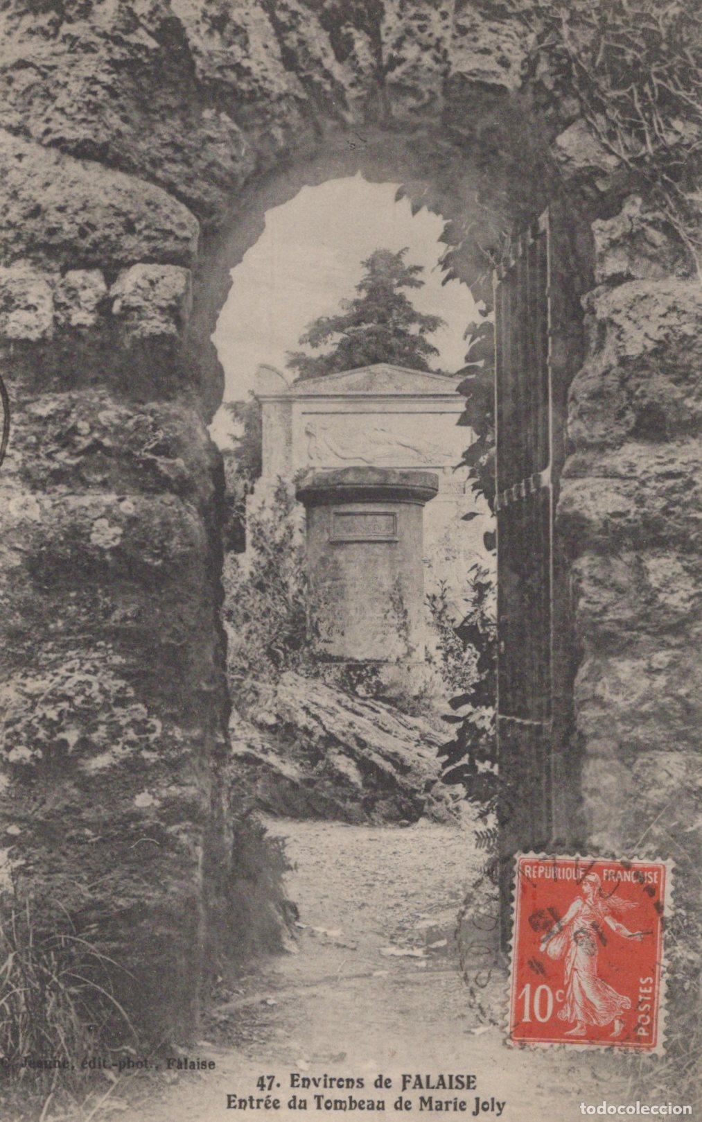 Postales: France Falaise Calvados Entr&eacute;e Tombeau Marie Joly Architecture *YAA034