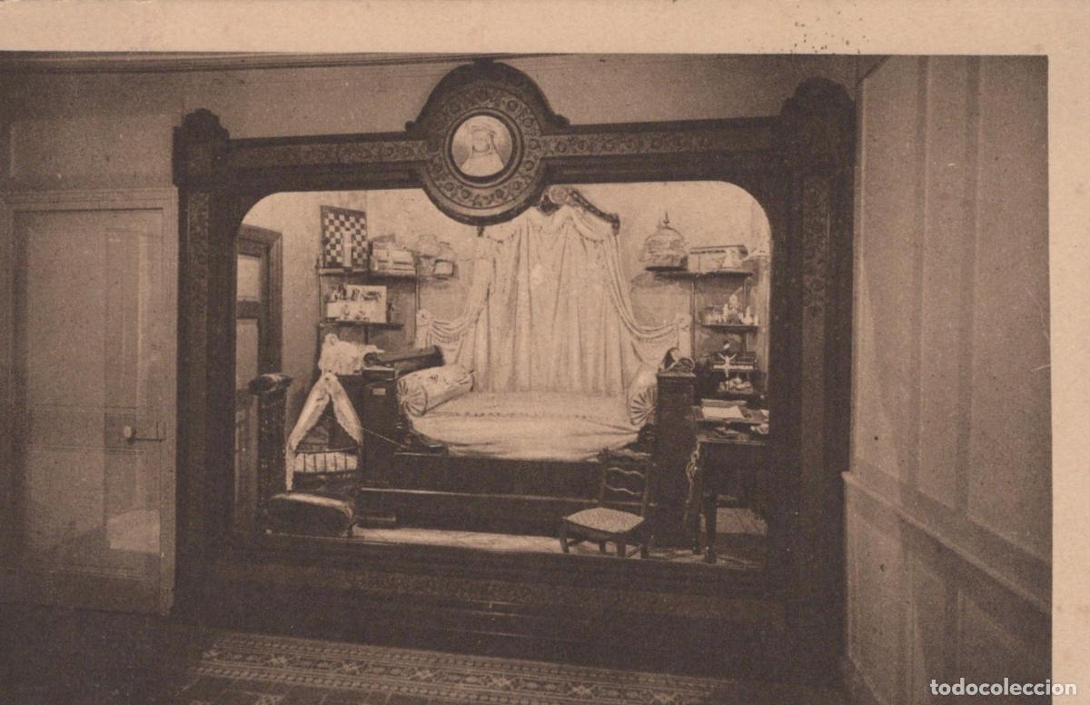 Postales: France Lisieux Aux Buissonnets Vitrine des Souvenirs Exposition *YAA182