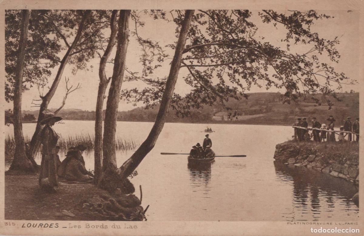 Postkarten: France Lourdes Paysage Bords du Lac Personnes Barque *YAA216