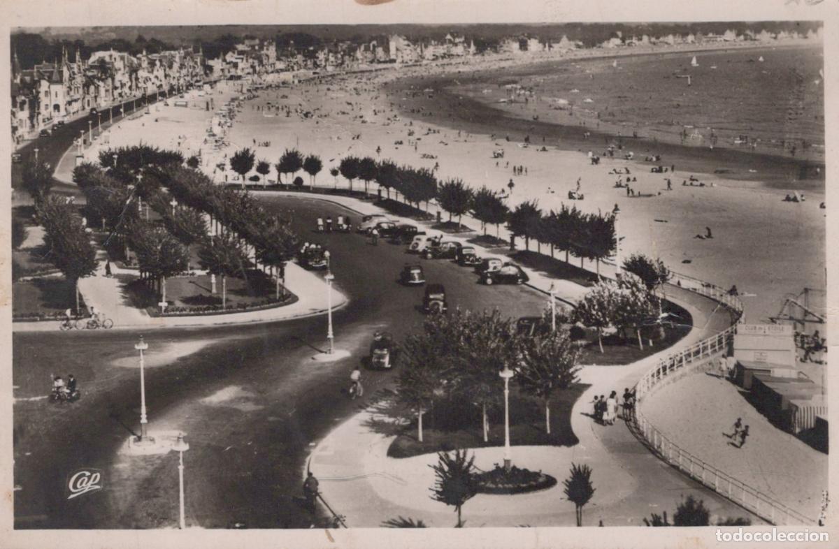 Cartes Postales: France La Baule Plage Jardins Casino Paysage C&ocirc;tier *YAA230