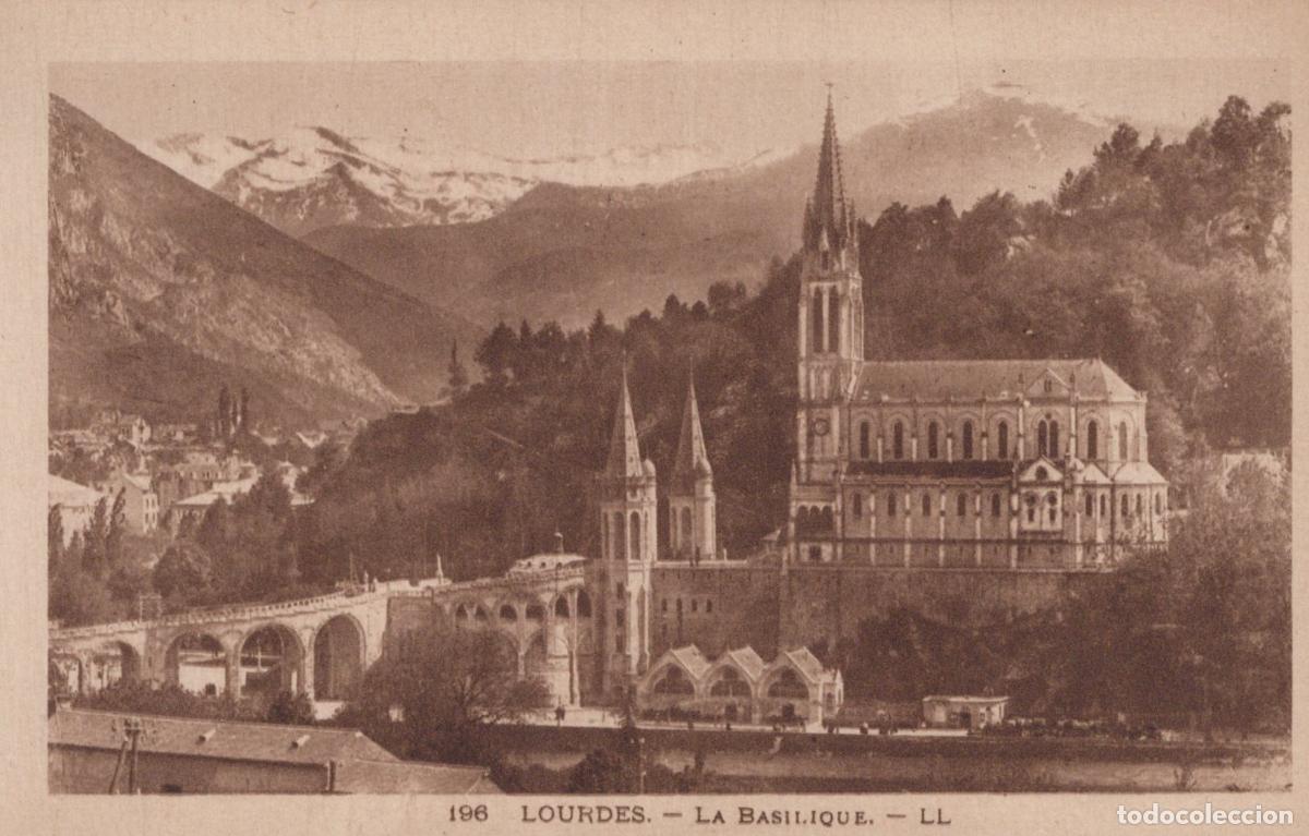 Postcards: France Lourdes La Basilique Notre Dame du Rosaire Unposted *YAA294