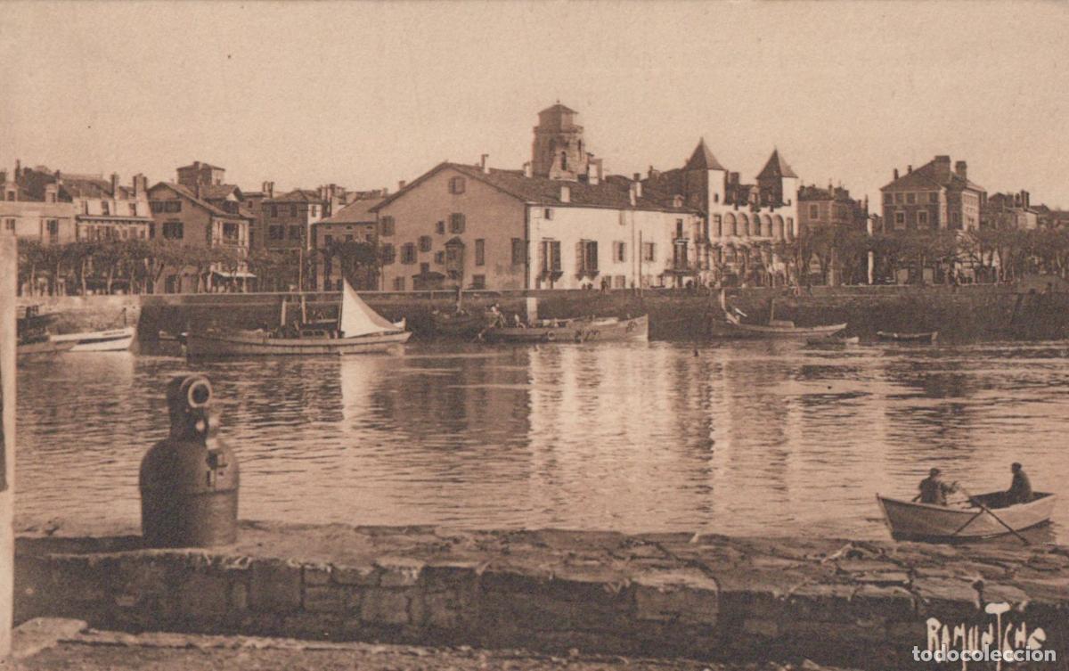 Postales: France Saint Jean de Luz Port Clocher Maison Louis XIV Unposted *YAA339