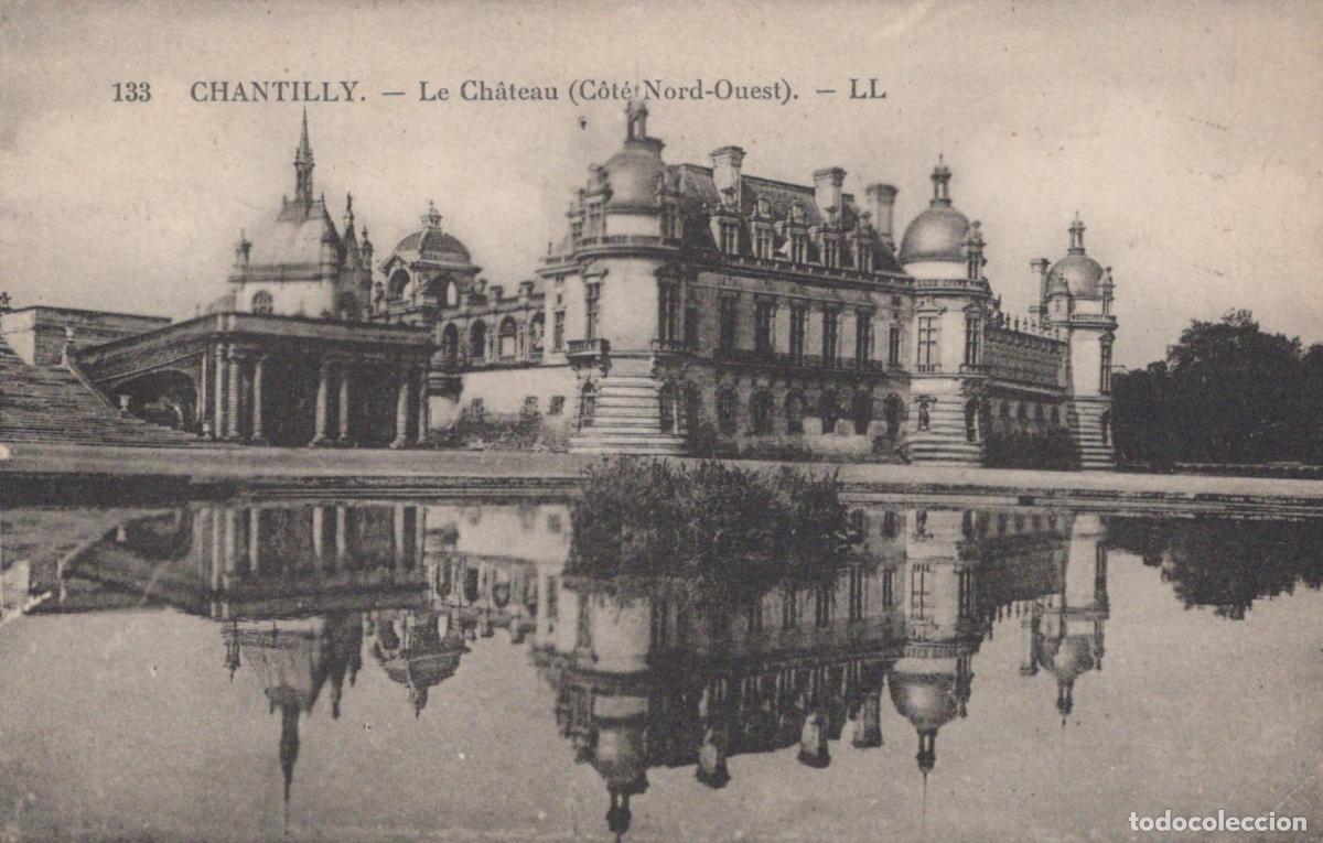 Cartes Postales: France Chantilly Ch&acirc;teau Architecture Reflet D Eau *YAA389
