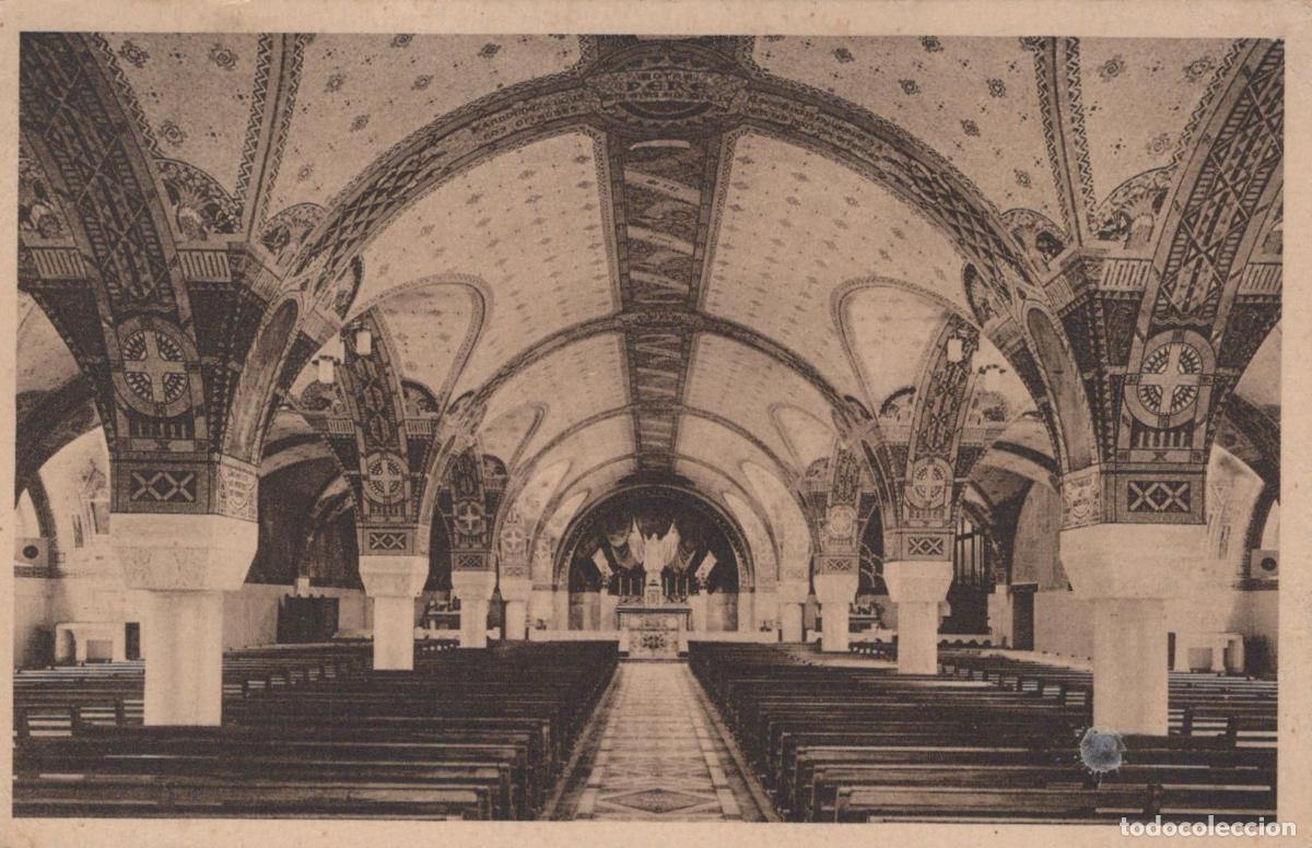 Postkarten: France Lisieux Normandie Basilique Sainte Th&eacute;r&egrave;se Crypte Int&eacute;rieur *YAA401