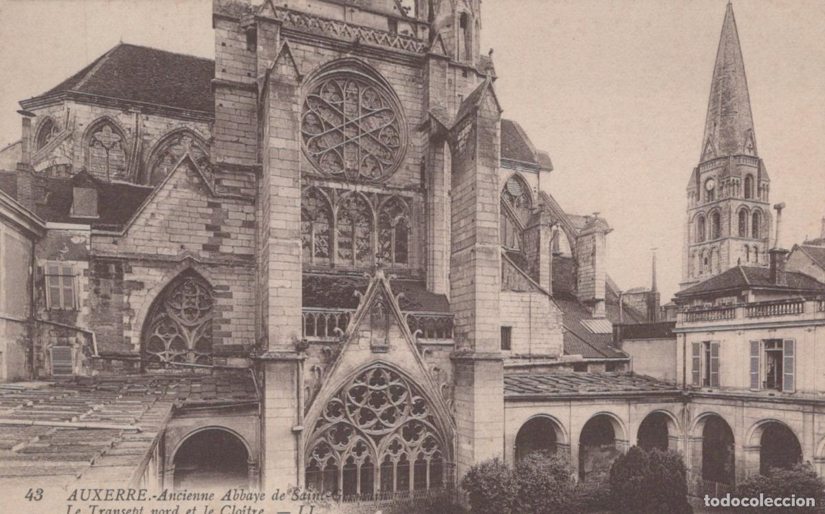 Cartoline: France Auxerre Anc Abbaye St Germain Clo&icirc;tre Unposted *YAA345