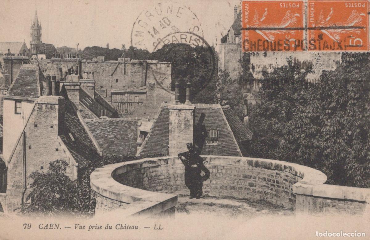 Cartoline: France Caen Normandie Vue du Ch&acirc;teau Toits Clocher Figure *YAA520