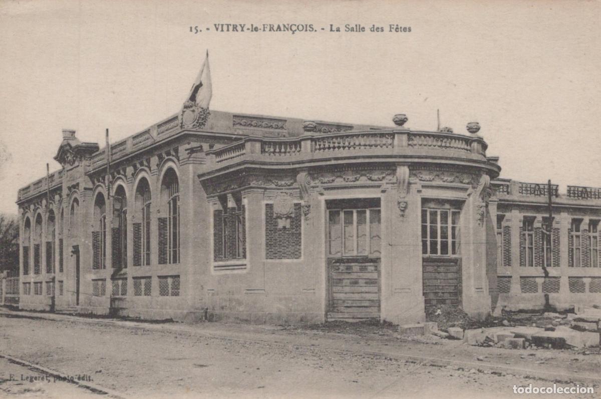 Postales: France Vitry le Fran&ccedil;ois La Salle des F&ecirc;tes Architecture Unposted *YAA383