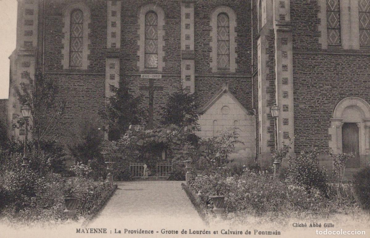 Postales: France Mayenne La Providence Grotte et Calvaire *YAA420