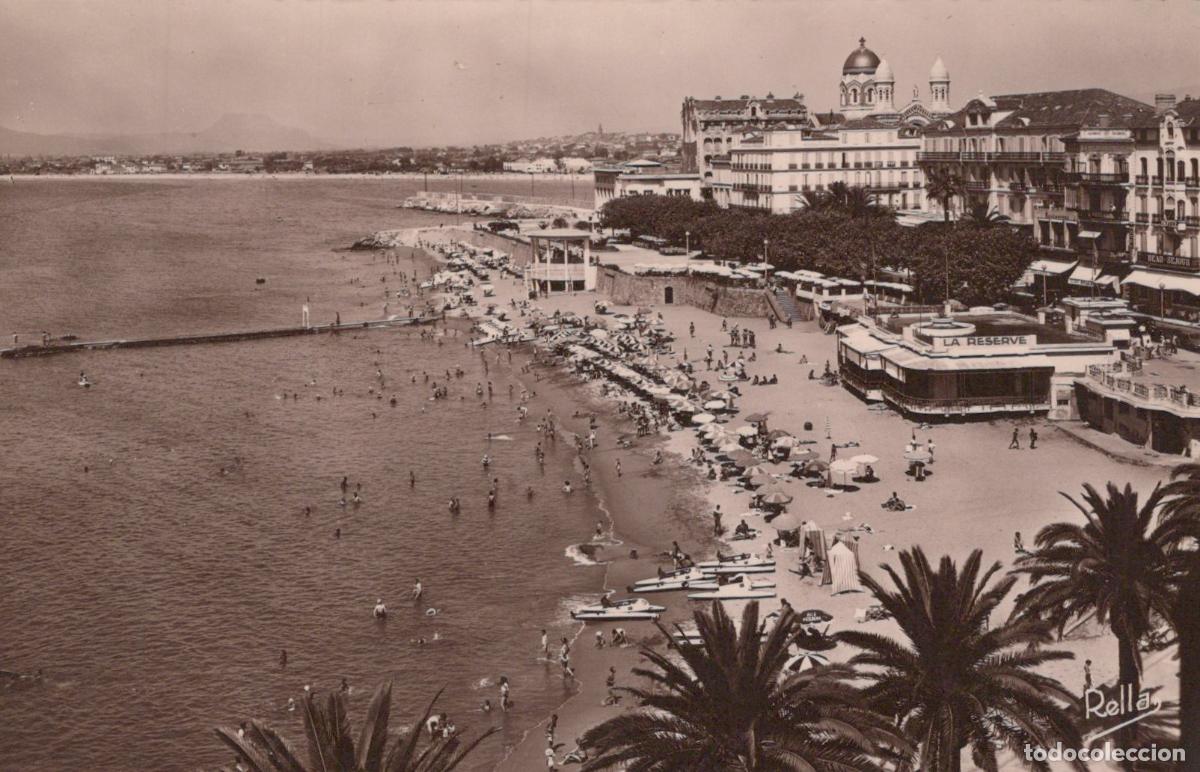 Postkarten: France Saint Rapha&euml;l St Rapha&euml;l Plage de la R&eacute;serve Real Photo Unposted *YAA713