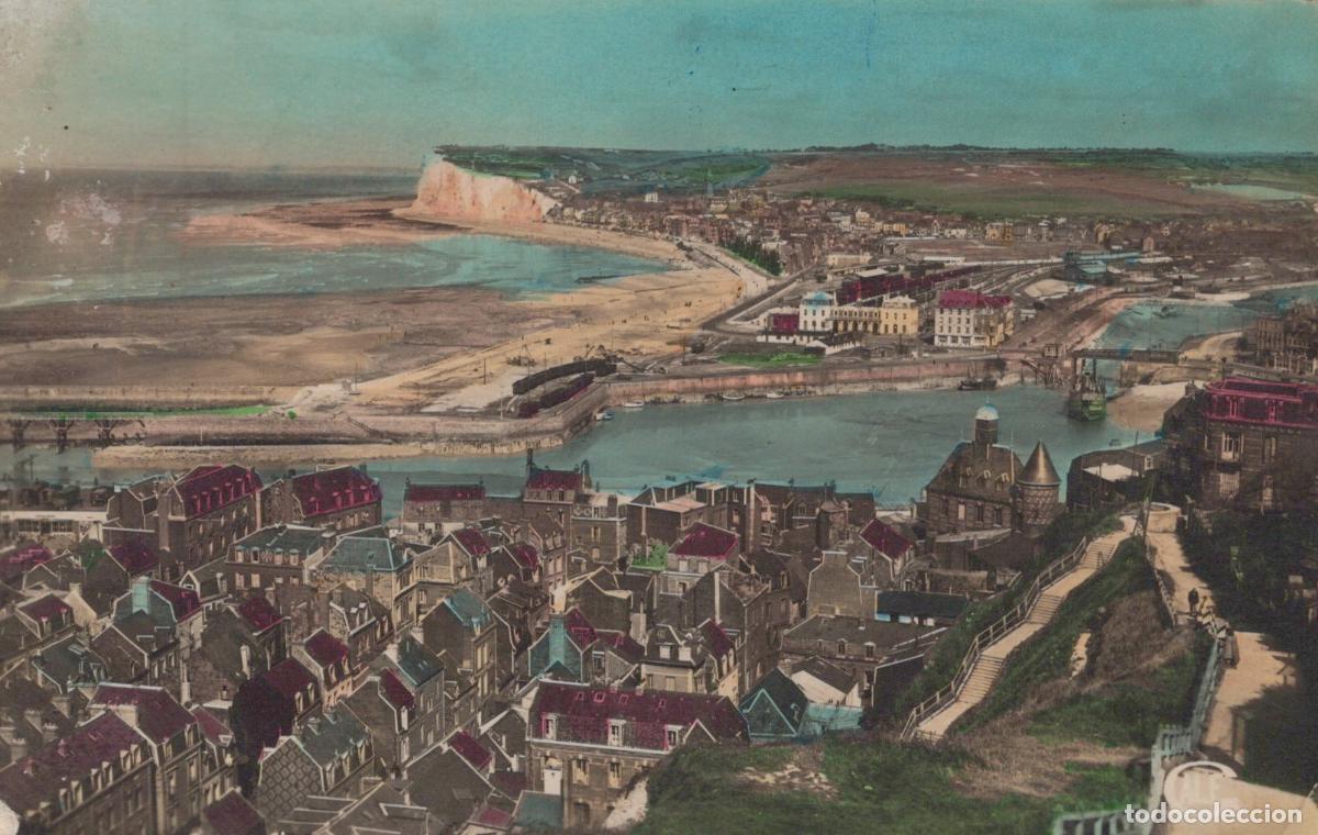 Postkarten: France Le Treport Normandie Panorama C&ocirc;tier Port Architecture Unposted *YAA806