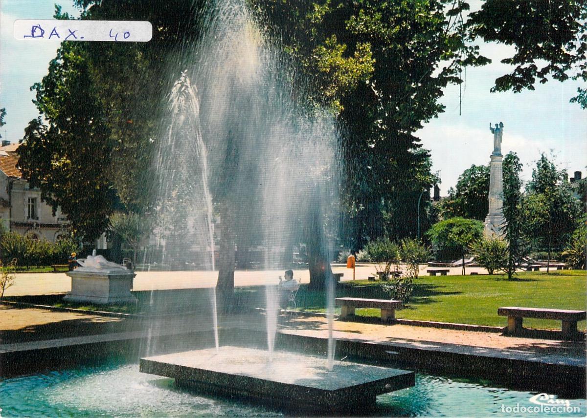 Cartes Postales: Postal de Dax, parque con fuente y monumento