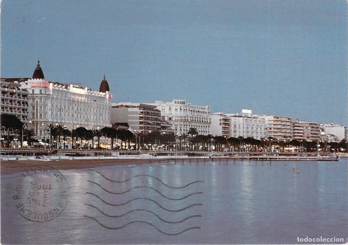 Postais: Postal de la Costa Azul con vista nocturna de La Croisette en Cannes