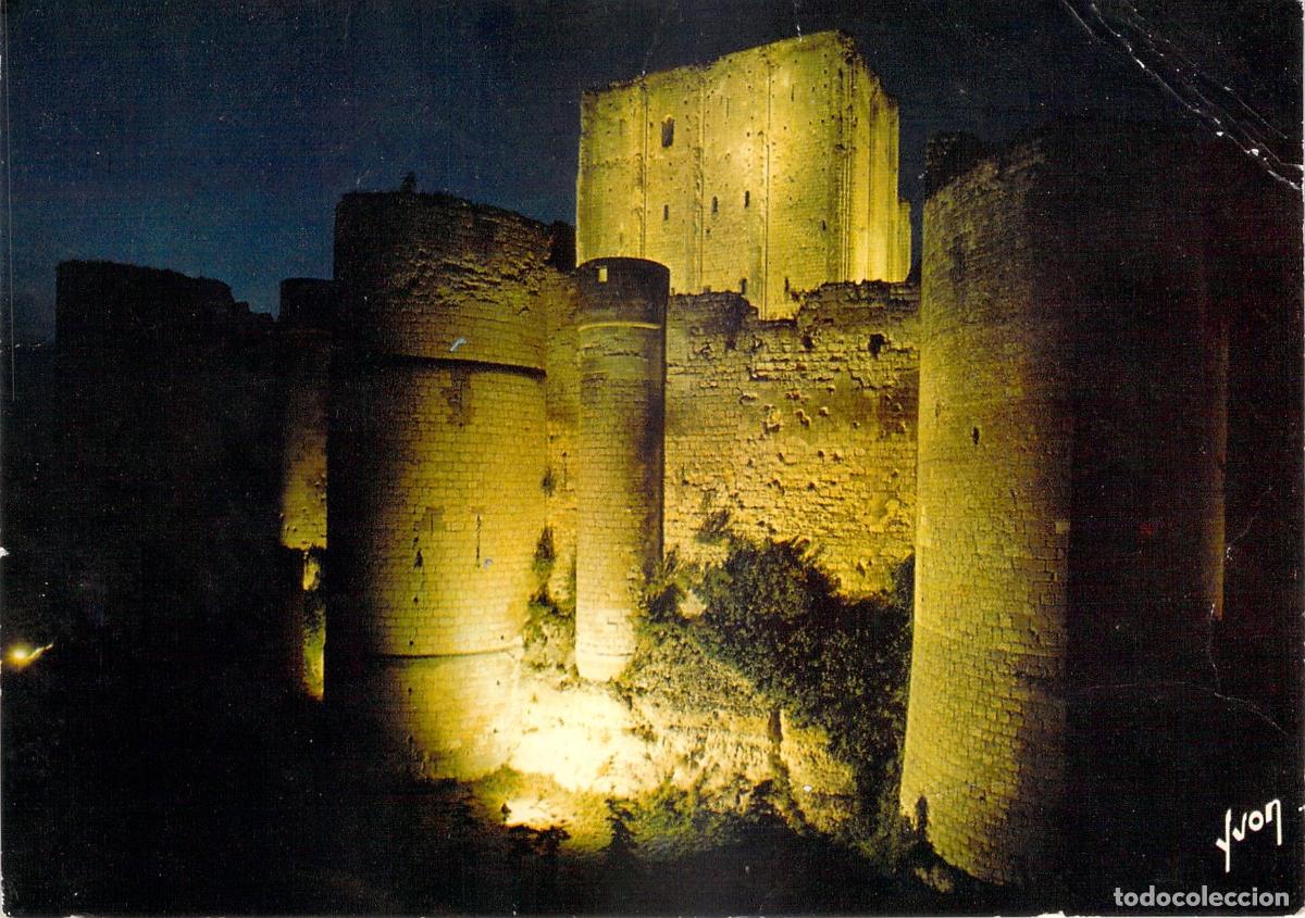 Postales: Postal del Castillo de Loches iluminado de noche
