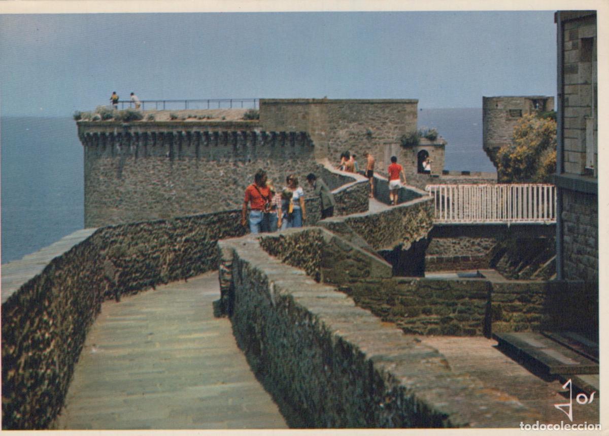 Cartes Postales: France Saint Malo Bretagne Remparts Tour Bidouane Architecture Unposted *YAB060